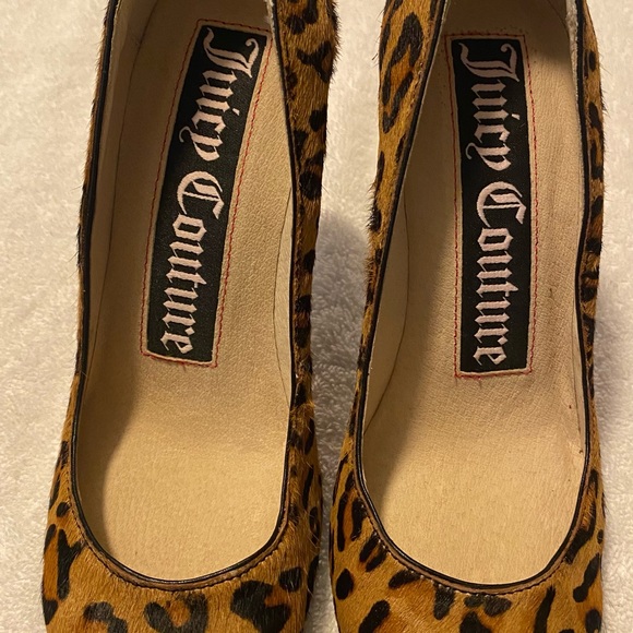 Brand New Calf Fur Heels By JUICY COUTURE - Size 5 M - Box 47 - Picture 2 of 9